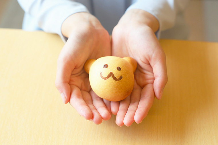 はとの日キャンペーン！8万本のひまわり畑「成田ゆめ牧場」と八天堂くりーむパンづくり体験