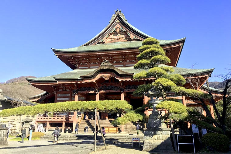 甲斐善光寺初詣と初物いちござんまい食べ放題