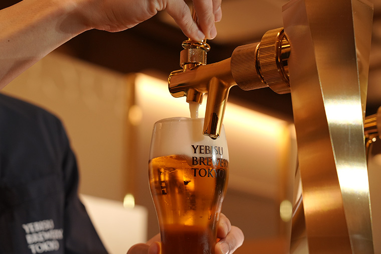 YEBISU BREWERY TOKYOでガイドツアー＆ビール2種飲み比べと秋めく神宮外苑銀杏並木（海辺のレストランでLunch♪）