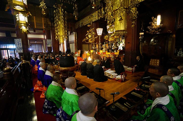 川崎大師「護摩祈祷」と三井アウトレットパーク横浜ベイサイドでお買い物♪