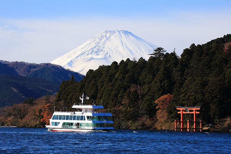 絶景のパノラマ！箱根駒ヶ岳ロープウェー「芦ノソラ」・芦ノ湖遊覧船と箱根ホテルランチ