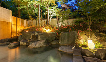 四万グランドホテル・露天風呂(小)//