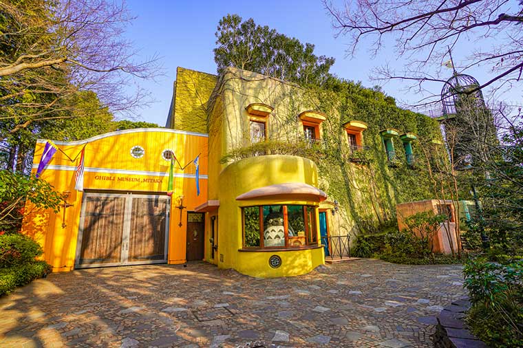 作品世界を体感…三鷹の森ジブリ美術館と六本木ヒルズ 東京シティビュー（ヒルトン東京のランチビュッフェ）