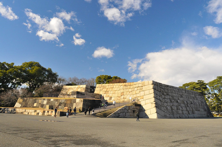 迎賓館赤坂離宮 本館内部見学と歴史と自然が息づく皇居東御苑