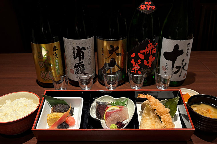 東京の春を満喫！桜名所めぐりと大人の贅沢♪日本酒5種の飲み比べ