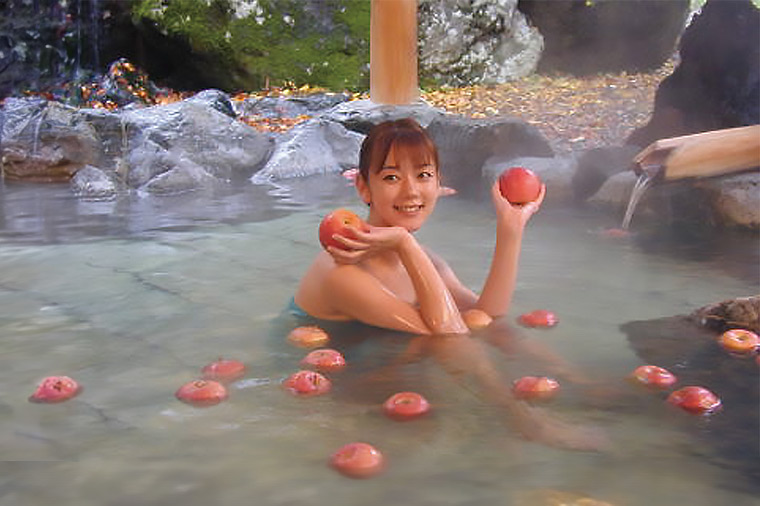 いちご狩りとプカプカかわいい老神温泉リンゴ風呂