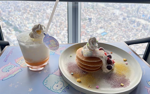 もちもちパンケーキとねこのミックスオレ