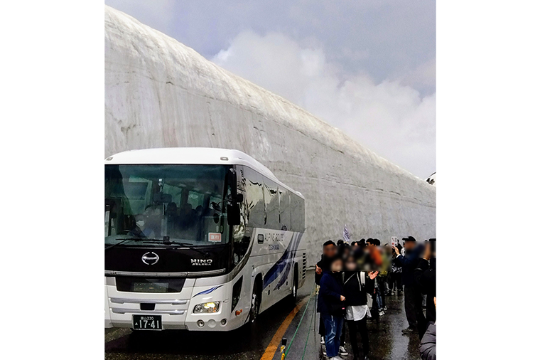 雪の大谷