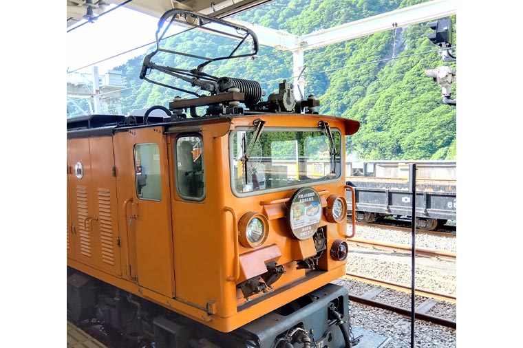黒部峡谷鉄道