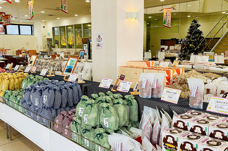日光おかき工房・店内