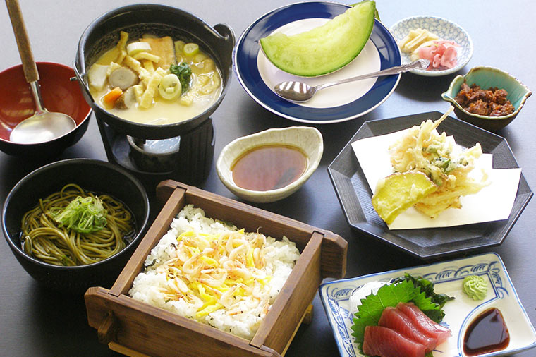 袋井観光センター駿河膳
