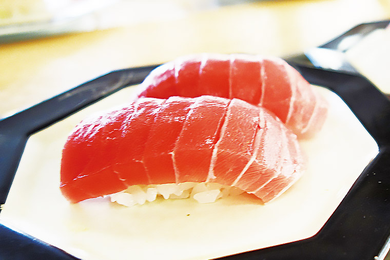 那珂湊ヤマサ水産・大ネタ回転寿司