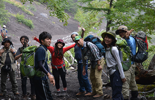 登山スタート