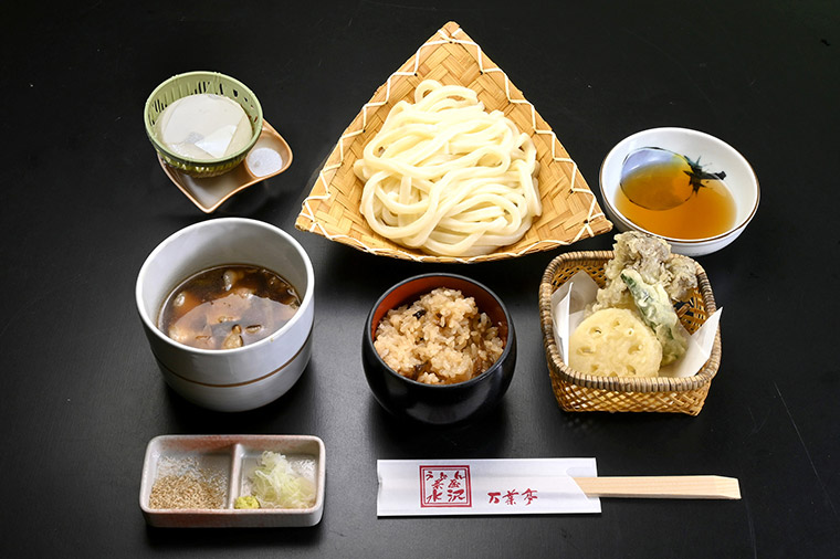 水沢うどん