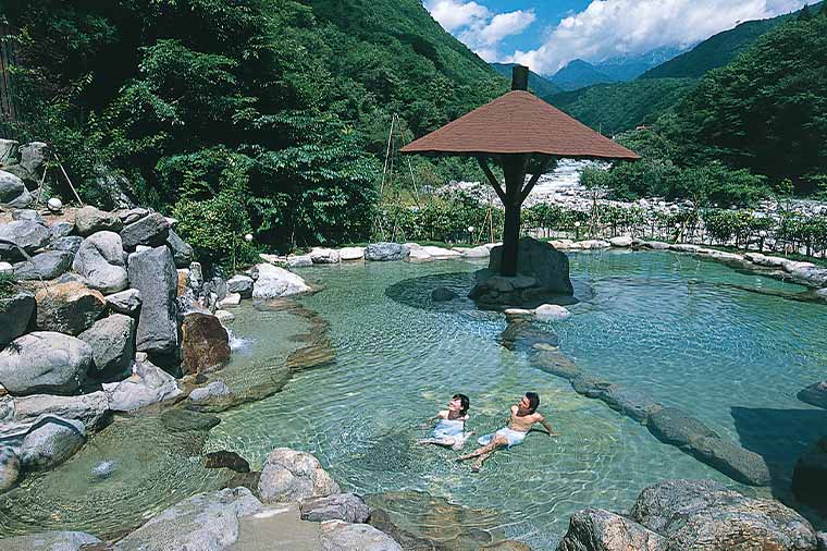 穂高荘・山のホテル