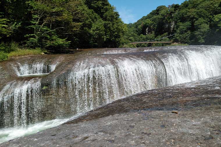 吹割の滝