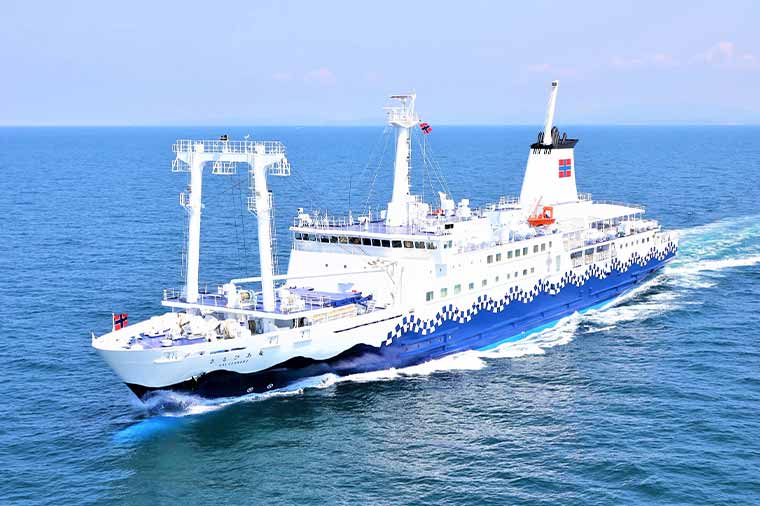 東海汽船（フェリー）・さるびあ丸