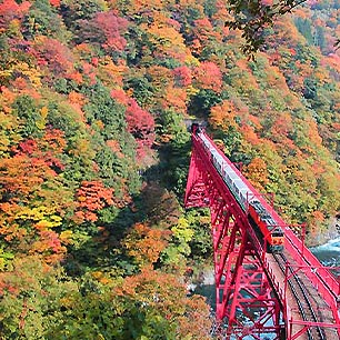 黒部峡谷鉄道