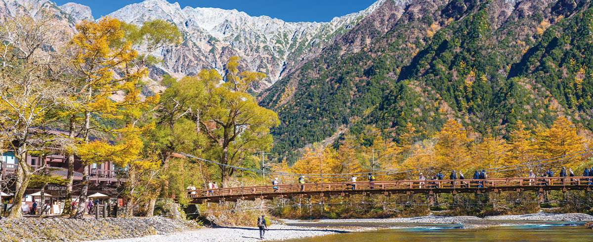 上高地・河童橋（秋）