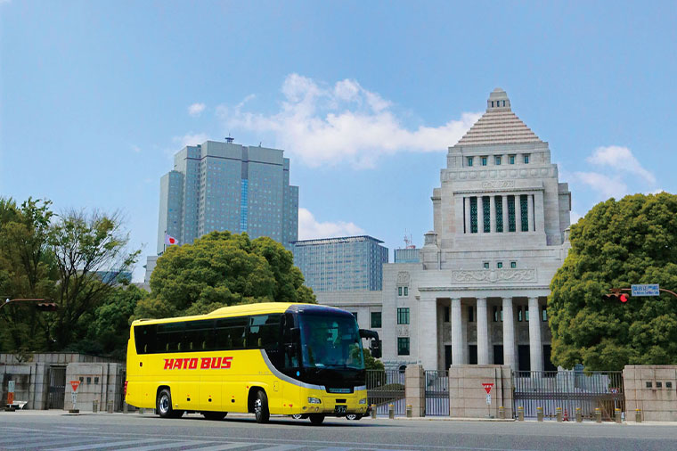 国会議事堂とはとバス