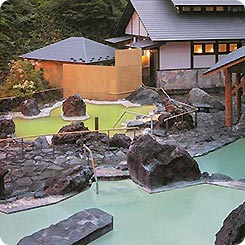 万座温泉・万座高原ホテル露天風呂・昼