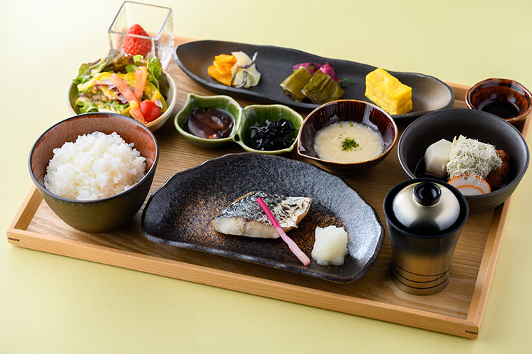 富山エクセルホテル東急・和定食