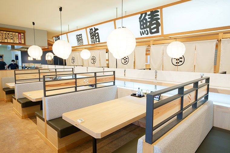 やまと寿司・店内（大）