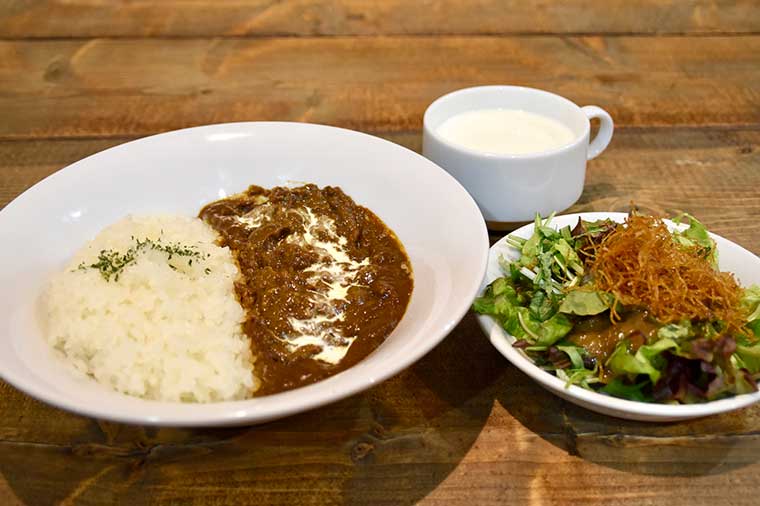 よこすか海軍カレー