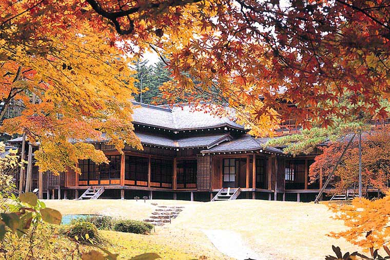 光田母沢御用邸記念公園・秋