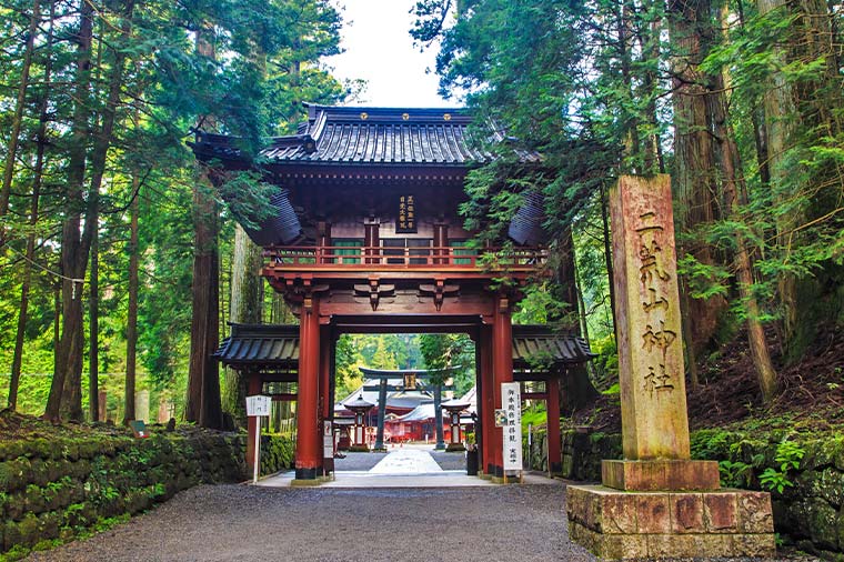 二荒山神社