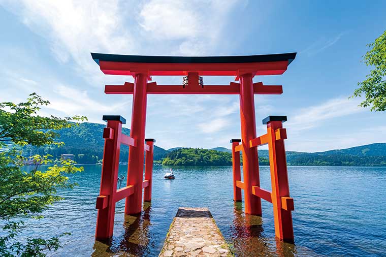 箱根神社・平和の鳥居