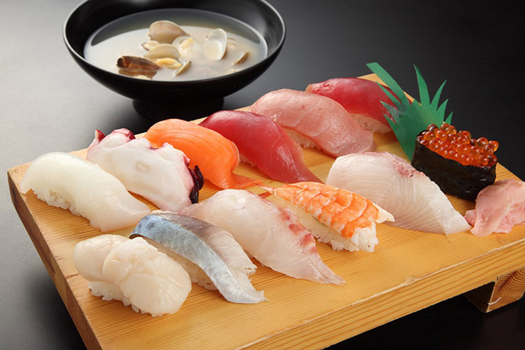 ヤマサ水産・上にぎり寿司