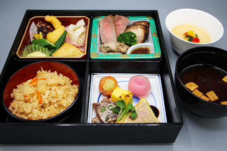 コートヤード・マリオット銀座東武ホテル・松花堂弁当