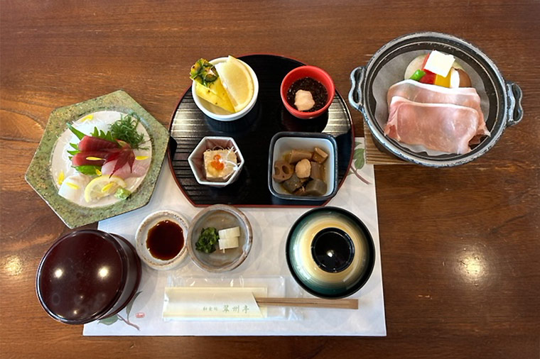 はとバス特別メニュー会席料理