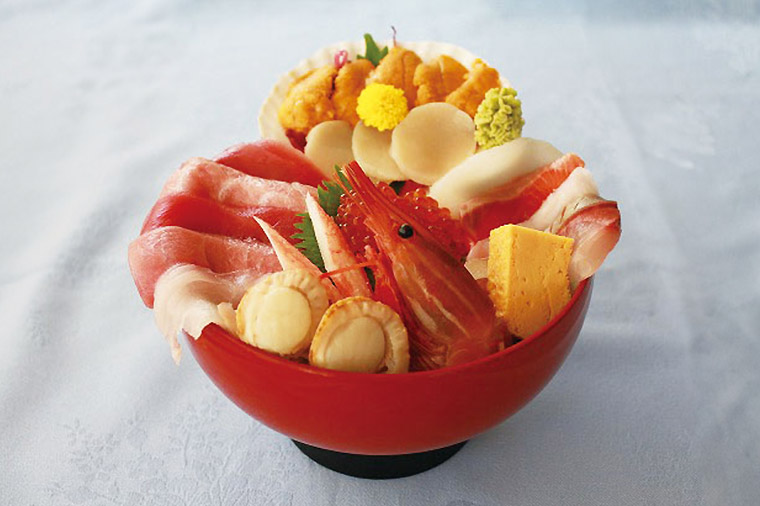 那珂湊ヤマサ水産・こぼれ海鮮丼