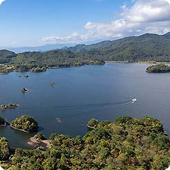 檜原湖