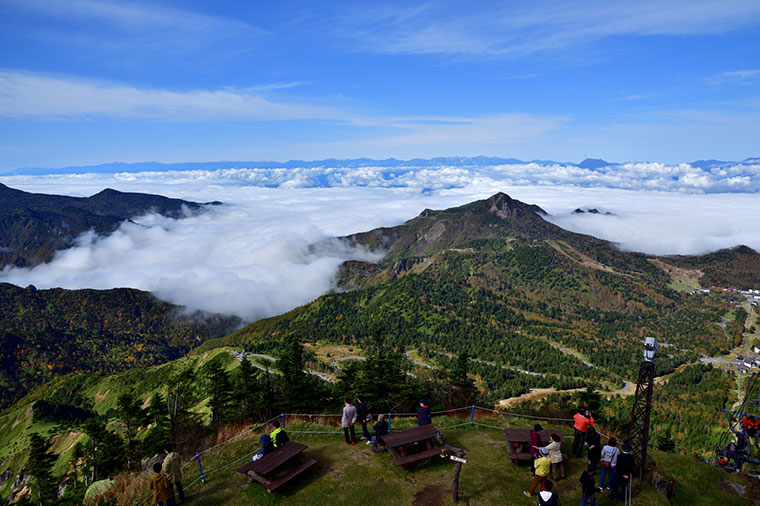 横手山山頂