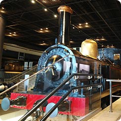 鉄道博物館