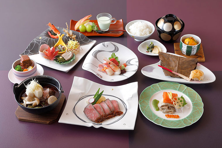 銀山荘・夕食一例