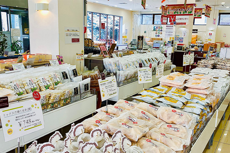 日光おかき工房・店内