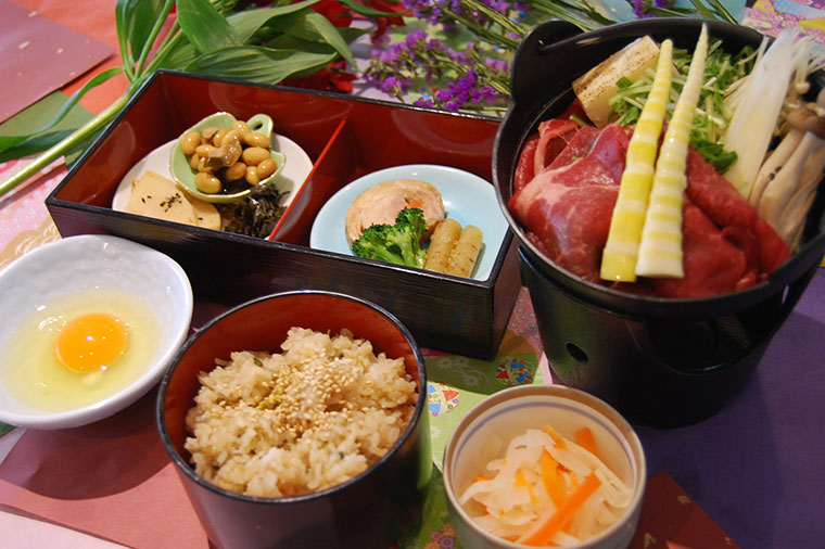 竹の子入りすき焼き膳