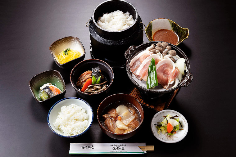 深雪の里・新潟郷土料理