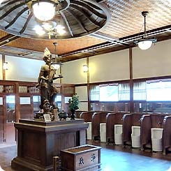 トイレ「大東司」