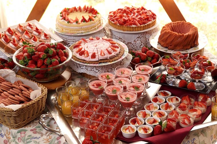 いちごの里・スイーツビュッフェ