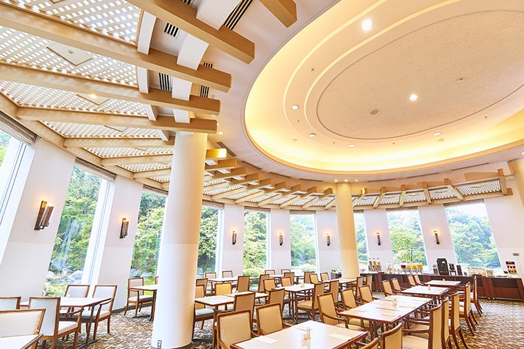 オークラアカデミアパークホテル・レストラン